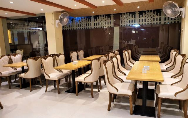 Shanti Solitaire Arpora