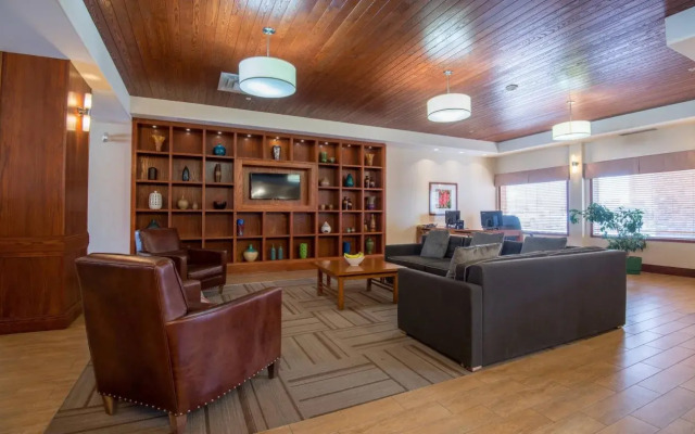 Four Points by Sheraton Saskatoon