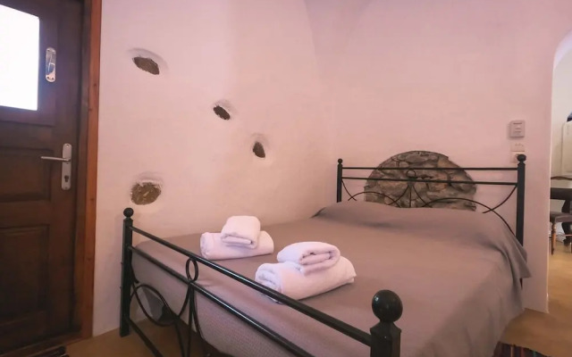 The Commander s House