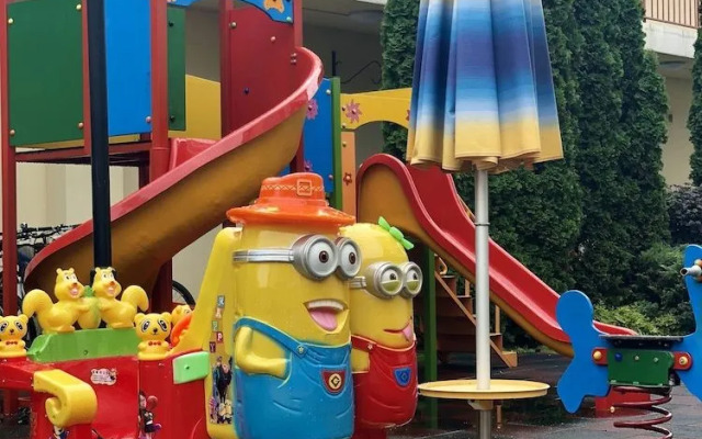 Central Plaza Studio