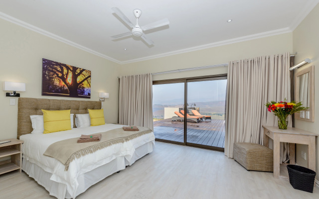 Cayley Mountain Resort