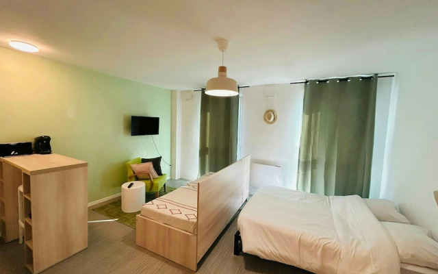 We Live In R - Suite 303