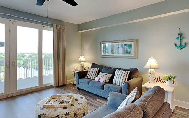Laketown Wharf #1636