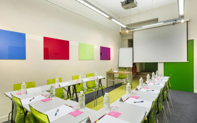 Matabi Hotel Toulouse Gare by HappyCulture