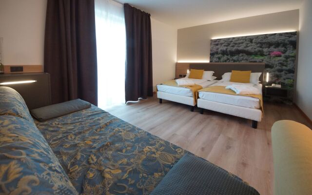 Ambassador Suite Hotel