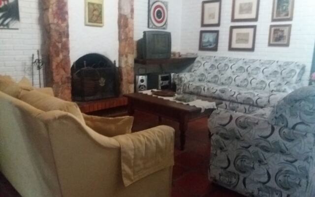 Bela e Aconchegante Residência