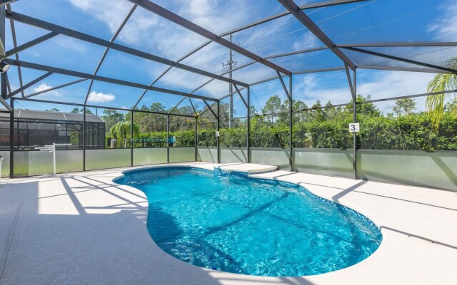 207lw 4 Bedroom Villa by Redawning