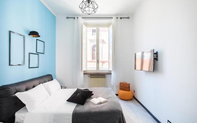 A World Aparts - 32 Modena