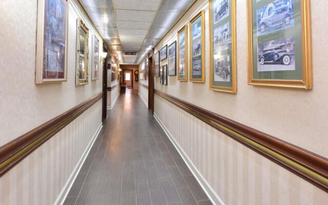 Best Western Greenfield Inn