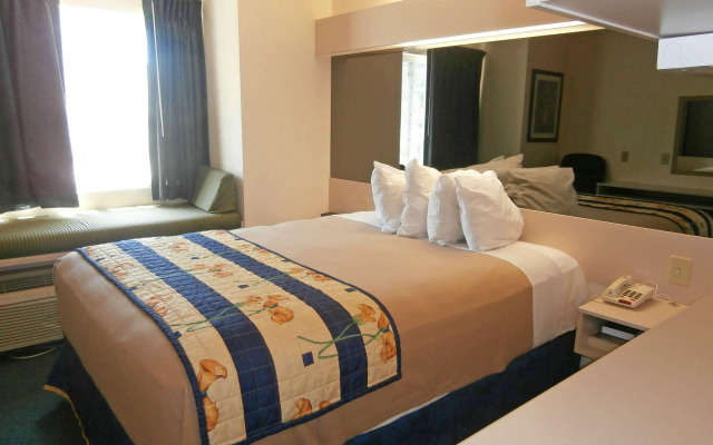 Americas Best Value Inn & Suites McDonough