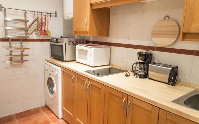 M (LM7) Downtown Madrid centro Cibeles
