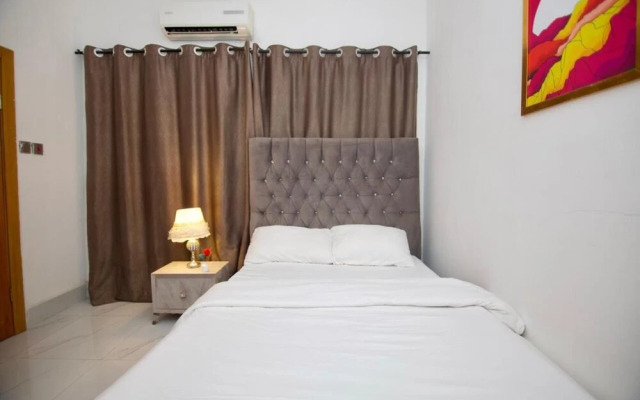 AJ'S Hotel & Suites