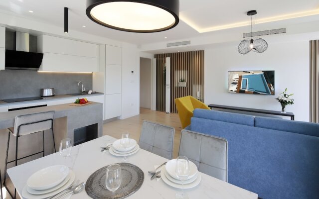 Modena Maris Apartments