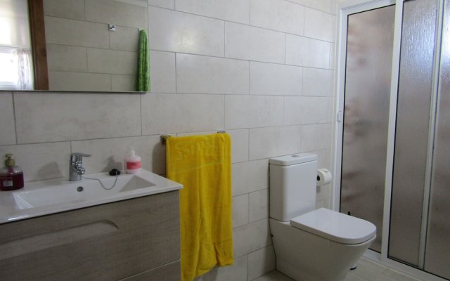 Luxury Villa with pool in a quiet area.