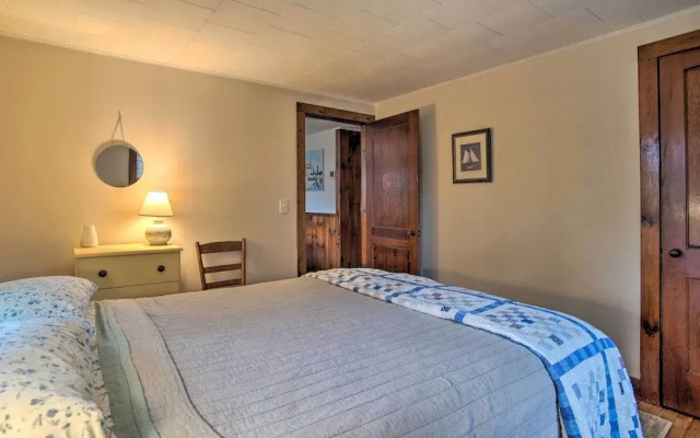 South Yarmouth Cottage ~ Half Mi to Beaches!