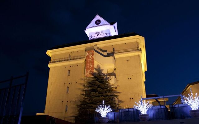 hotelImage