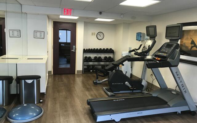 Holiday Inn Express Philadelphia - Penns Landing by IHG