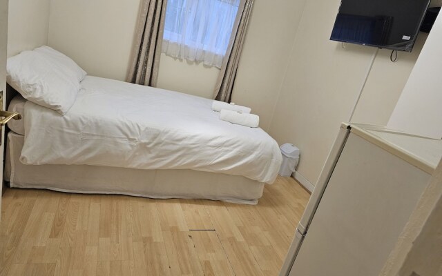 Bruce Rooms