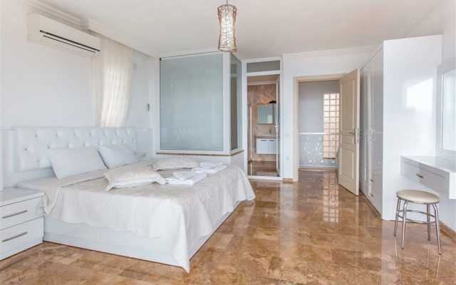 Villa Moana by Akdenizvillam