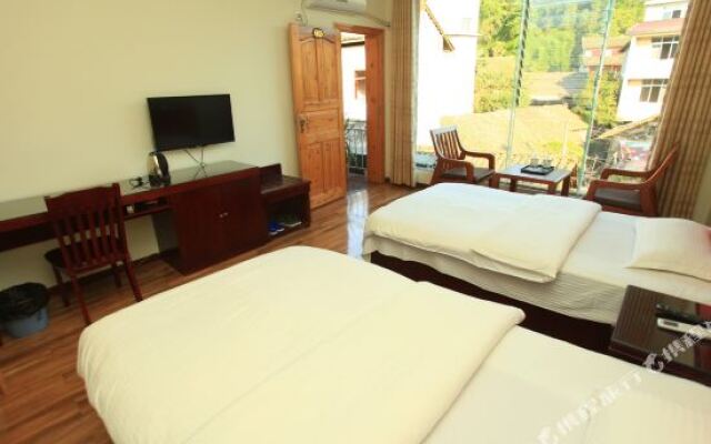 Shangli Hongta Hotel