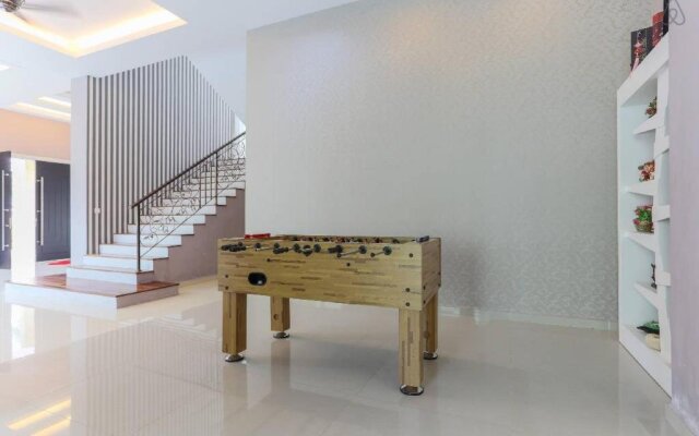 Templer Holiday Home