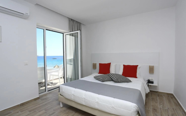 Almiros Beach Hotel