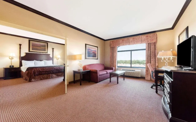 Big Country Hotel  Suites