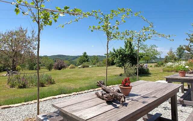 B&B Fleur de Lys Bleue