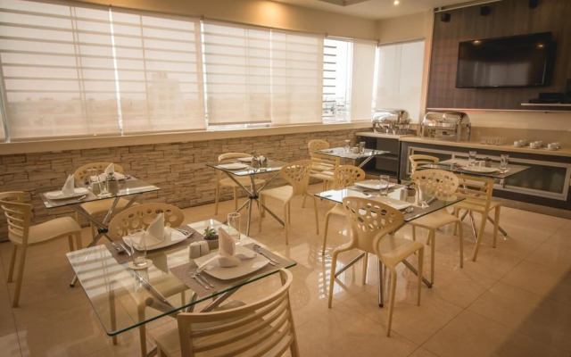 Awqa Classic Hotell