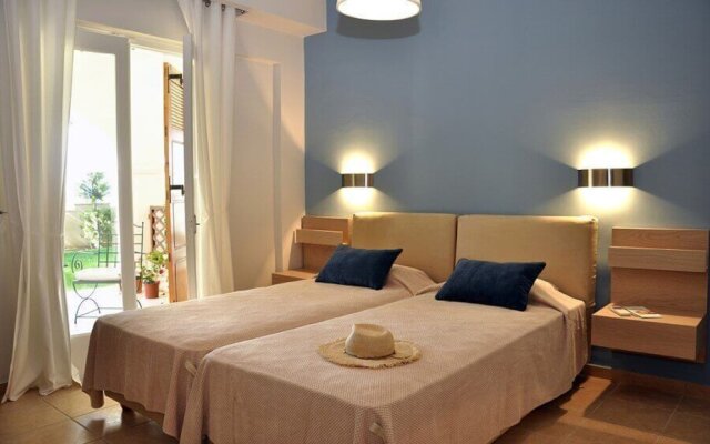 Christy's Beach Villas