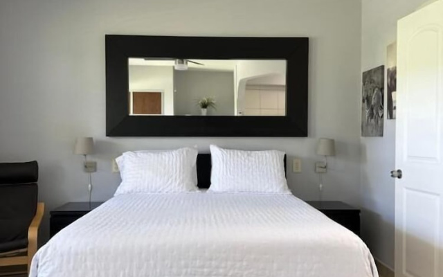 White Horse Motel