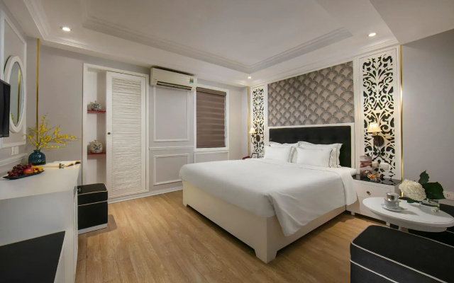 Lavender Central Hotel & Spa
