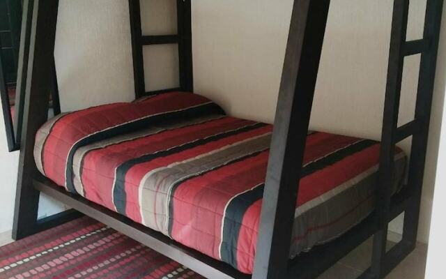 Linda Casita de Cereza