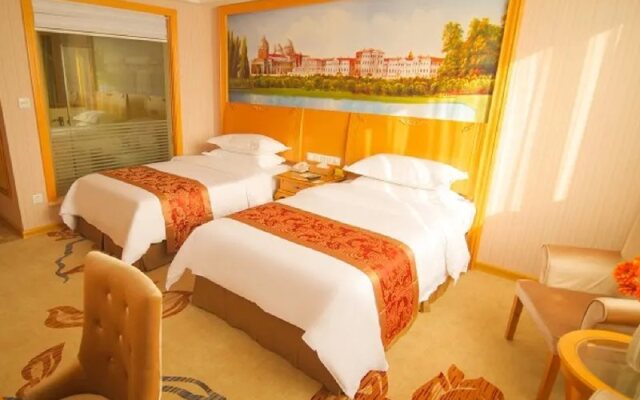 Vienna International Hotel (Jingzhou Xintiandi)