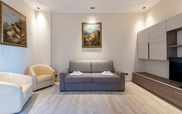 Pleasant 2BR flat next to Genoa Port