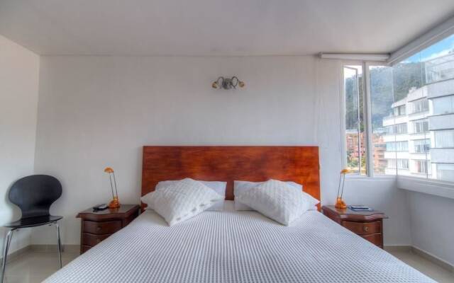 Apartment Zona Rosa 2204