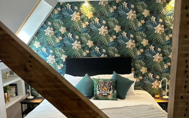 Cardiff Arms Bistro and Hotel