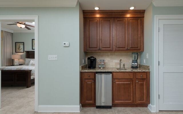 Phoenix Gulf Shores by Brett/Robinson Vacations