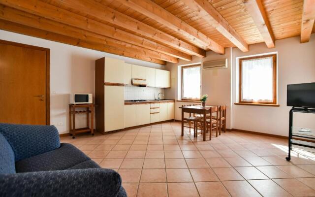 Apartment Colombare Teboi