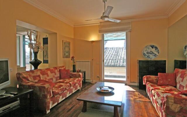Travel & Stay Apartments - Navona