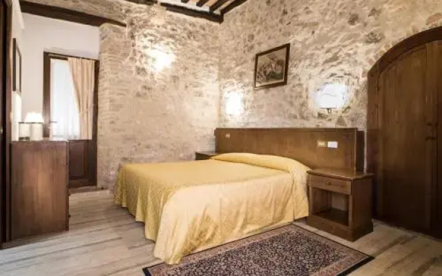 Dini Villa (No Front Desk Please Contact The Property 7 Days Before Arrival)