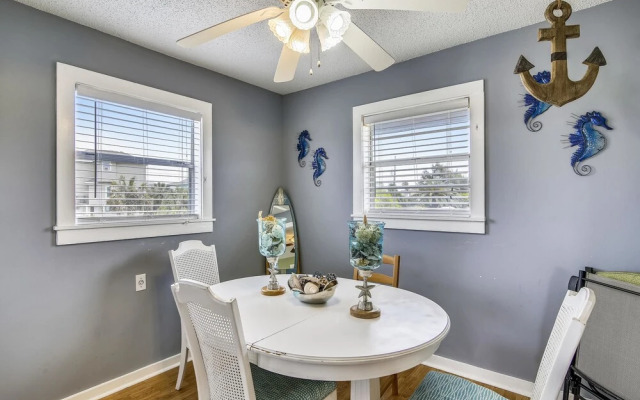 Surf N Swim - 2 Br Home