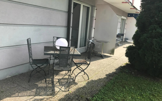 Happy Living Apartments