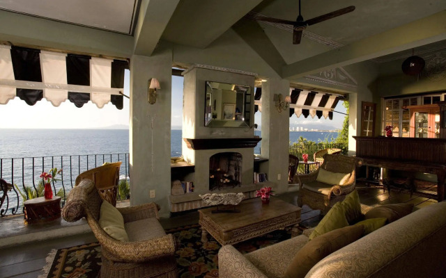 Quinta Maria Cortez Beach Hotel