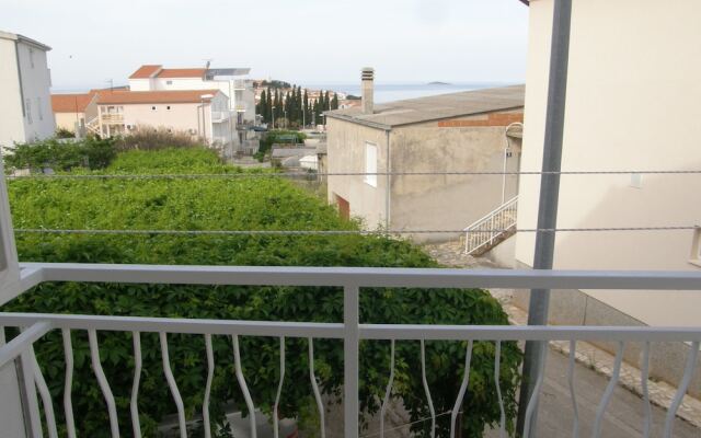 Apartment and Rooms Gasperov