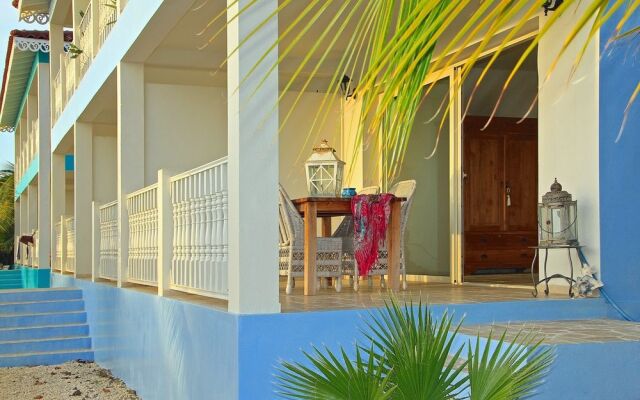 Ocean Breeze Bonaire Apartments