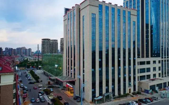 Lavande Hotel (Guangzhou Science City Lianhe)