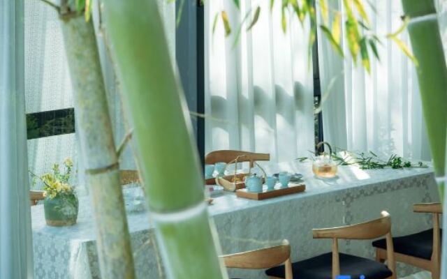 Mood Club Theme Holiday Hostel