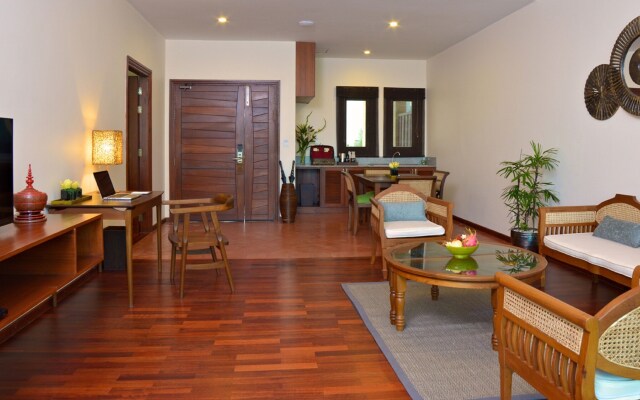 Emerald Palace Hotel