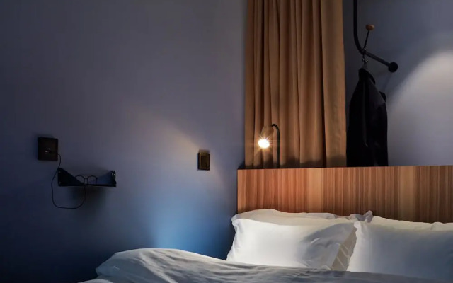 Zzz Dreamscape Hotel